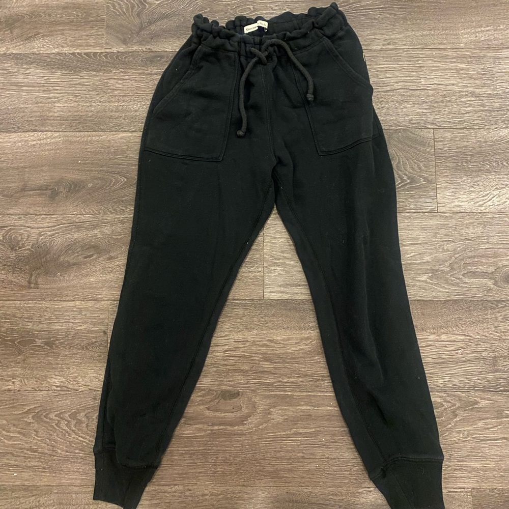 High rise Abercrombie sweatpants